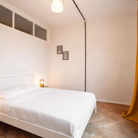 Charming And Spacious In The Heart Of