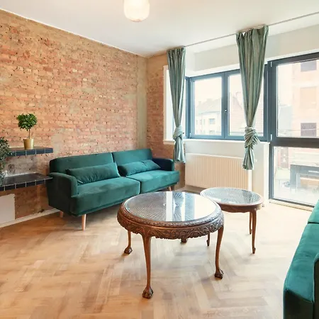 Charming And Spacious In The Heart Of * אנטוורפן