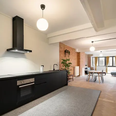 Charming And Spacious In The Heart Of *